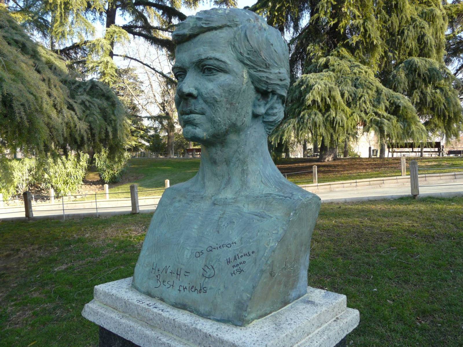 P1130894