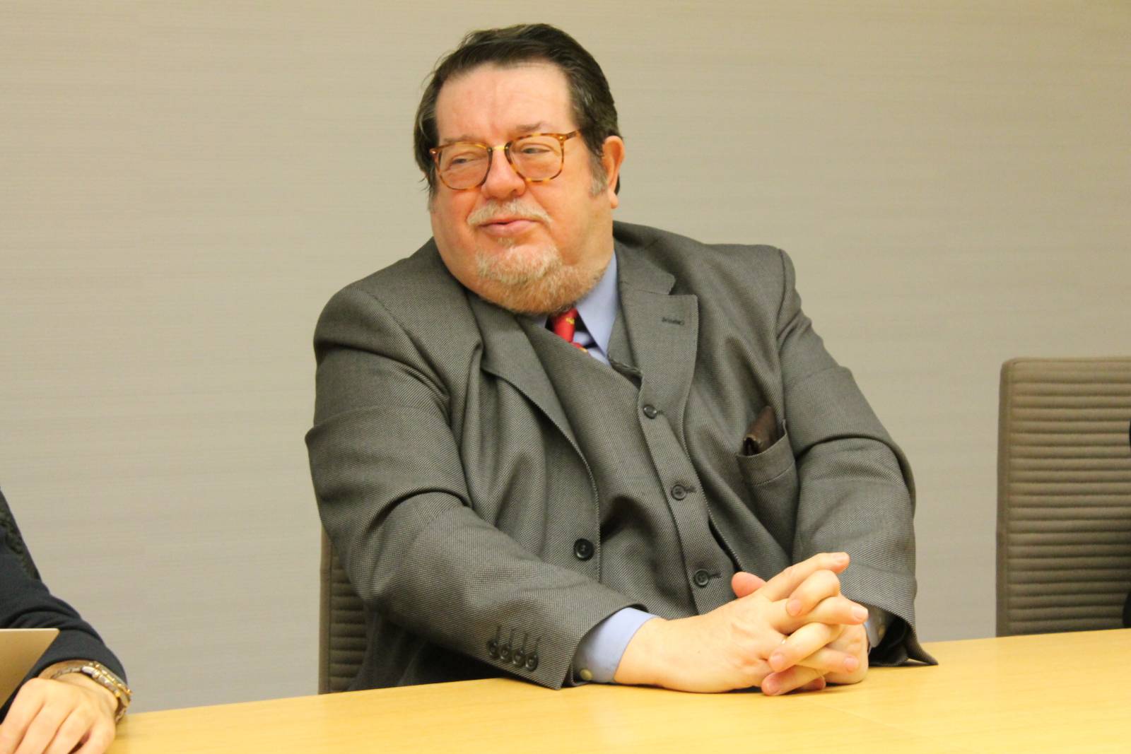 Santiago Castelo, una vida dedicada al periodismo desde las páginas de ABC  Santiago Castelo, una vida dedicada al periodismo desde las páginas de ABC