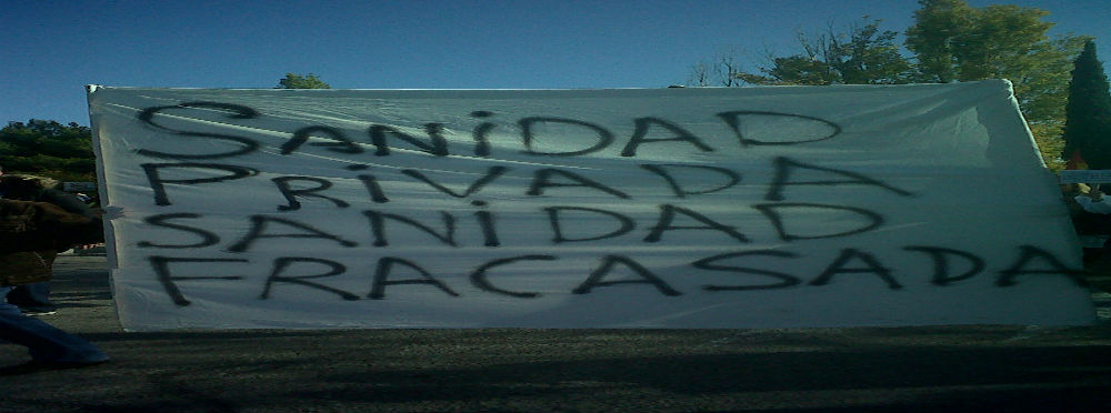 Cartel Sanidad La pancarta que presidía la marcha