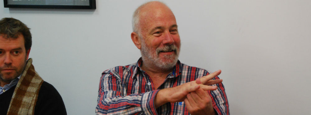 Ramón Lobo Ramón Lobo muestra sus garras a los monsterópodos de ABC. Foto: Isabel Miranda