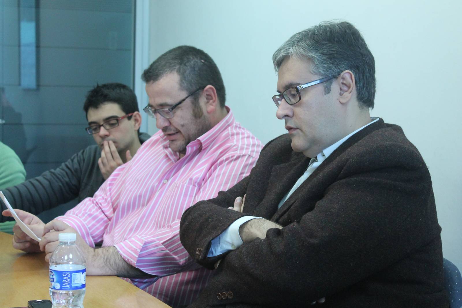 Registrador 004 Juan Manuel de Prada escucha la presentación de Antonio Astorga