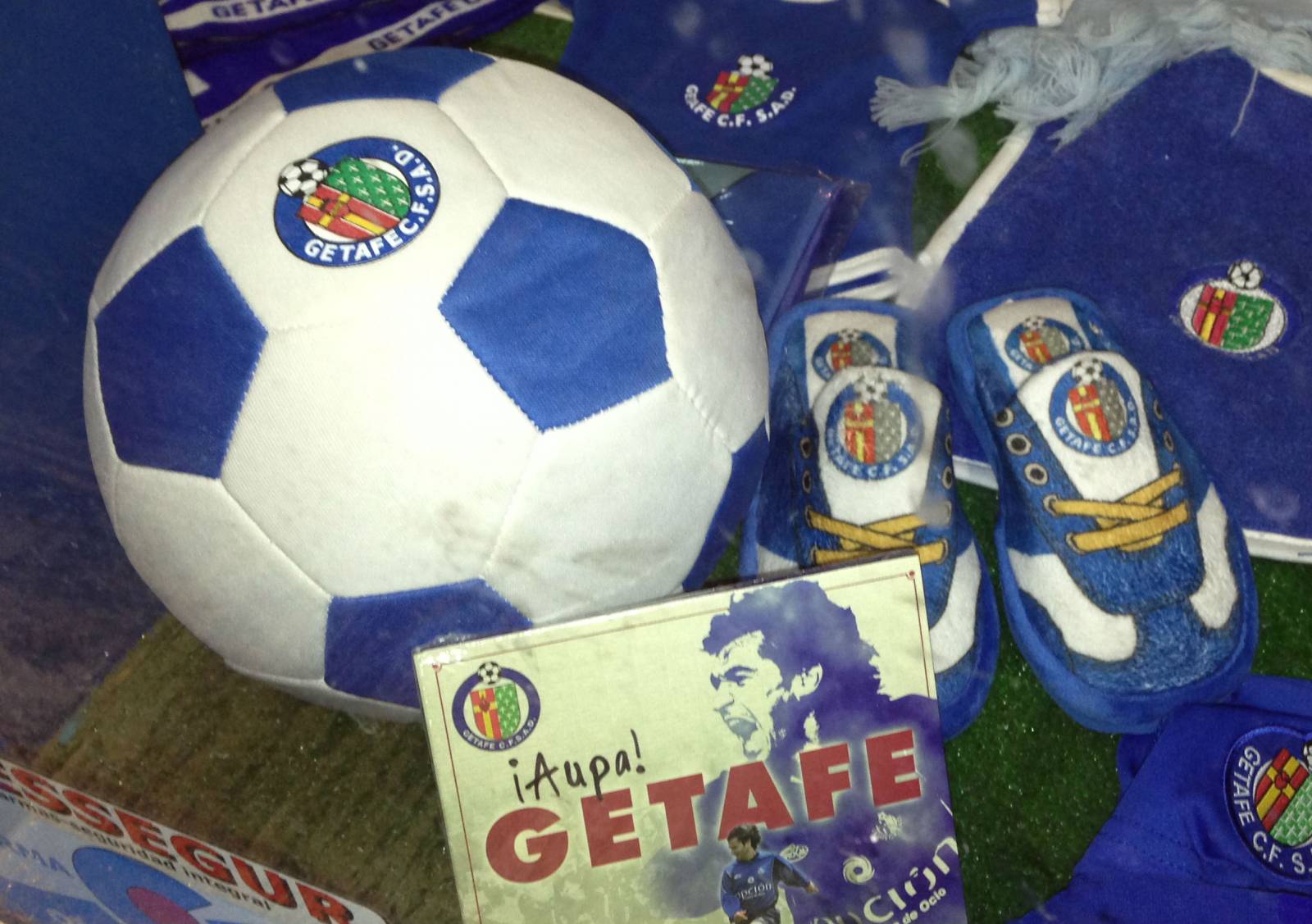balón getafe Tienda oficial del Getafe F.C.