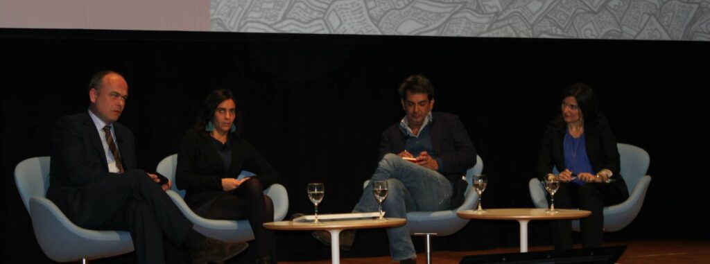 MIguel Mora en el coloquio con otros corresponsales MIguel Mora en el coloquio con otros corresponsales