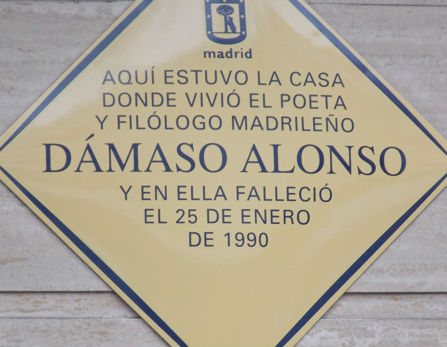 Avenida de Alberto Alcocer, 23 Avenida de Alberto Alcocer, 23