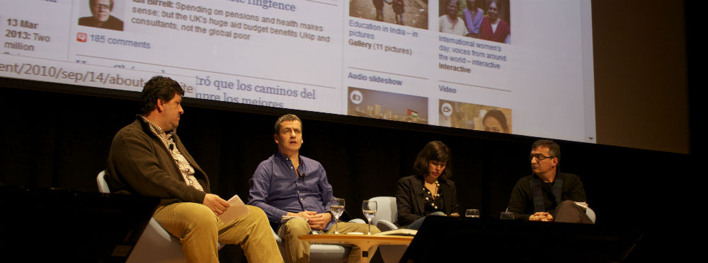 Durante la Ponencia "Periodismo Comprometido" Durante la Ponencia "Periodismo Comprometido"