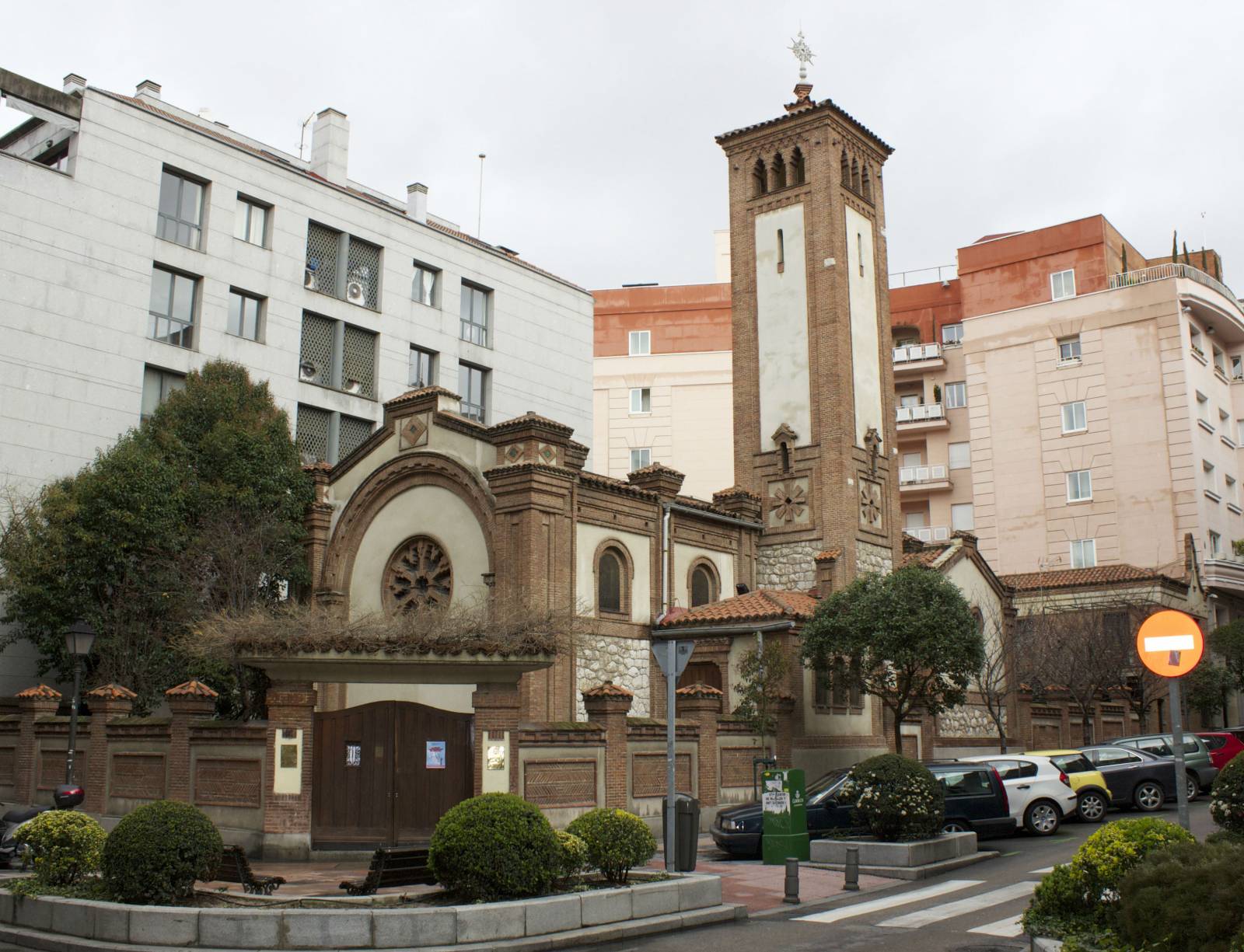 Fachada de la Iglesia de San Jorge. Foto: V.R.A Fachada de la Iglesia de San Jorge. Foto: V.R.A