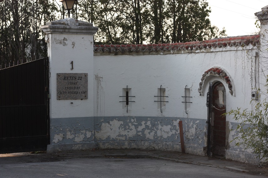 retes22-puerta-hierro