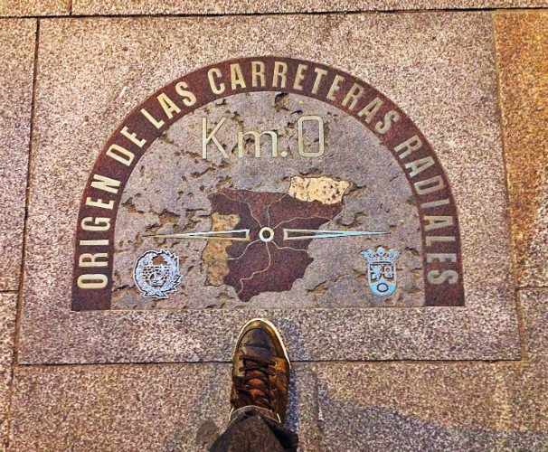 El kilómetro 0, uno de los rincones mágicos de la Puerta del Sol