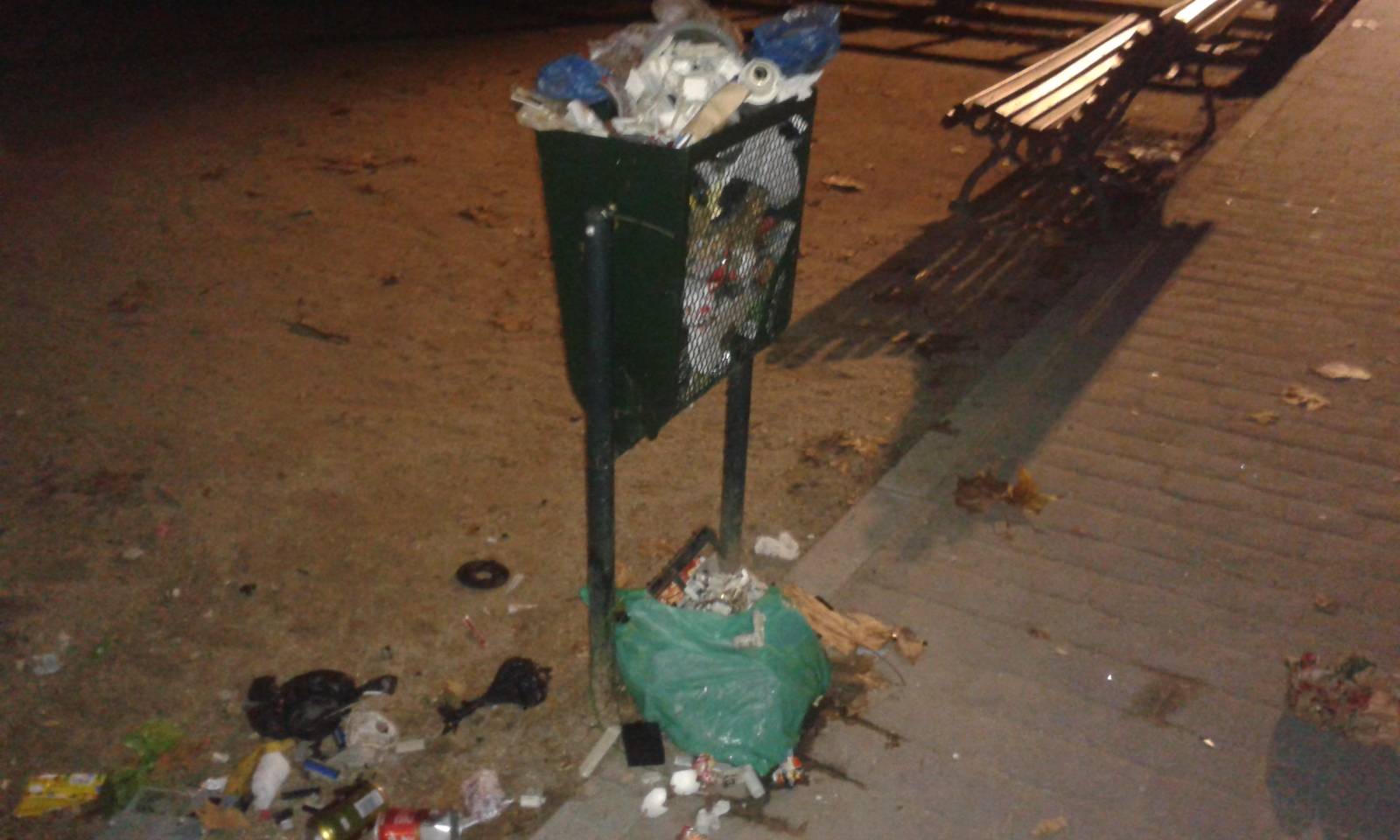 basura-parque-chamberi