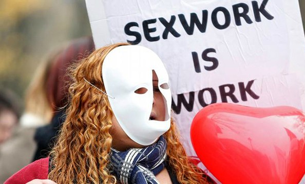 Prostitutas manifestándose para que el negocio del sexo se considere un trabajo (REUTERS)